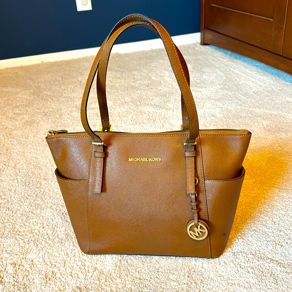 Michael Kors Charlotte Saffiano leather tote